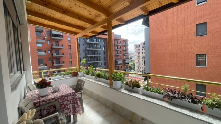 Apartament 2+1 - Shitje Bulevardi Blu
