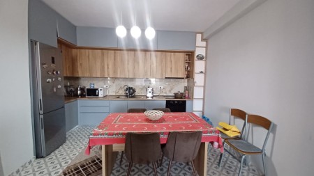 Apartment 2+1 - For sale Rruga Dalip Topi