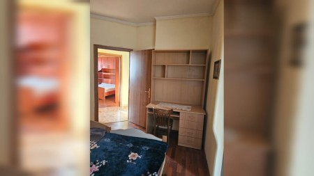 Apartment 3+1 - For Rent Rruga Him Kolli