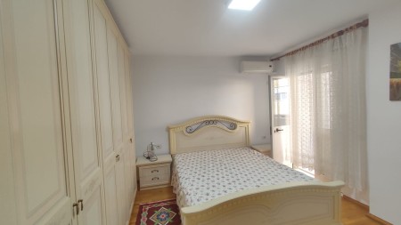 Apartament 2+1 - Qira Rruga Andon Zako Çajupi