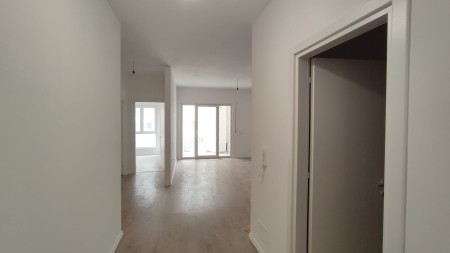 Apartment 2+1 - For sale Rruga Mahmut Fortuzi