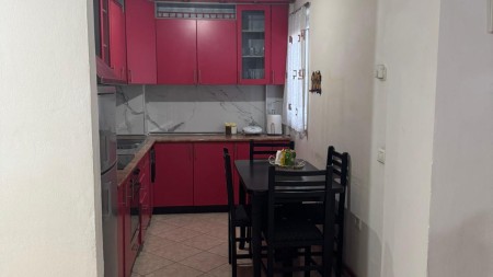 Apartament 3+1 - Qira Rruga 29 Nëntori
