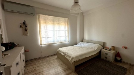 Apartment 2+1 - For Rent Rruga Xhanfize Keko