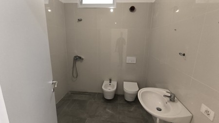 Apartment 2+1 - For sale Rruga 5 Maji
