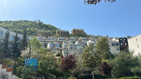 Apartament 2+1 - Shitje Rruga Zallit