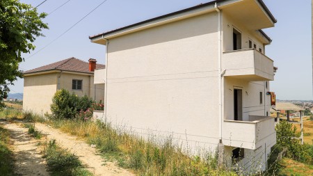Villa - For sale Rruga Pjeter Budi