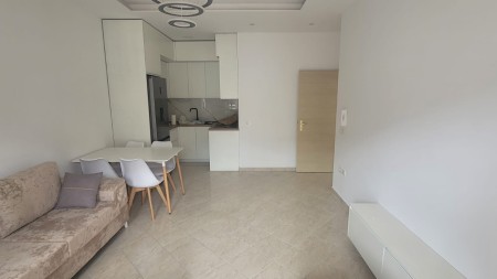 Apartament 1+1 - Shitje Rruga Bill Klinton