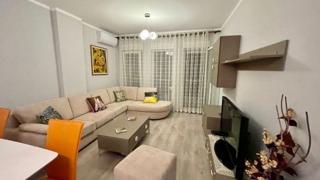Apartament 2+1 - Qira Rruga Artan Lenja