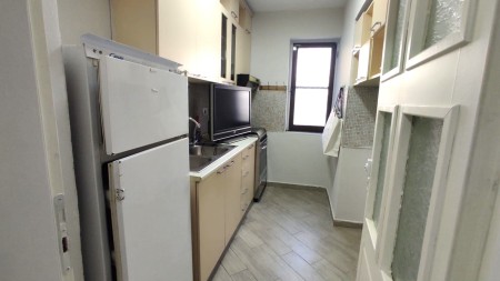 Apartament 1+1 - Shitje Rruga Ylbere Bylykbashi