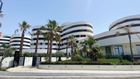 Apartament 2+1 - Shitje Rruga Currila