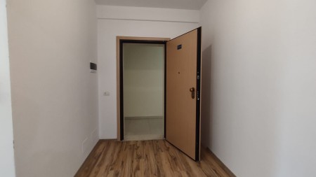 Apartament 2+1 - Qira Rruga Nexho Konomi