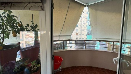Apartment 3+1 - For sale Rruga Tish Dahia