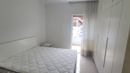 Apartament 1+1 - Shitje Rruga Bill Klinton