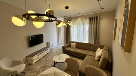 Apartment 2+1 - For sale Rruga Kostandin Kristoforidhi
