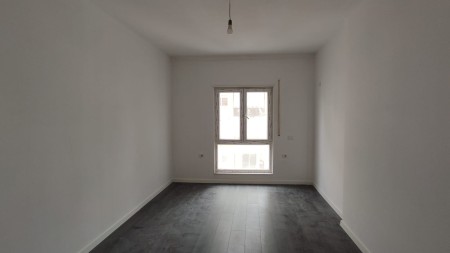 Apartment 2+1 - For sale Rruga Mahmut Fortuzi