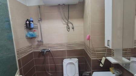 Apartament 2+1 - Shitje Rruga Aleksandri i Madh