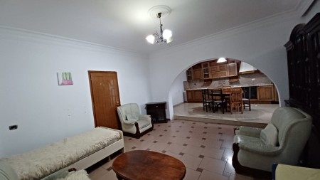 Apartament 2+1 - Qira Rruga Kahreman Ylli