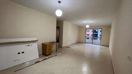 Apartment 2+1 - For sale Rruga Kasem Qafezezi