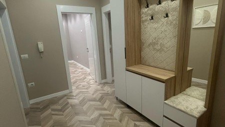 Apartament 2+1 - Qira Rruga Qemal Stafa