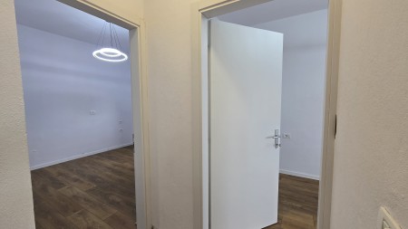 Apartament 2+1 - Shitje Rruga Beqir Luga