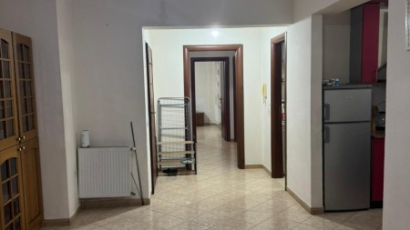 Apartament 3+1 - Qira Rruga 29 Nëntori