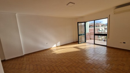 Apartment 3+1 - For Rent Rruga Perlat Rexhepi