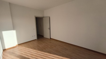Apartament 1+1 - Shitje Rruga Zebejte Farka