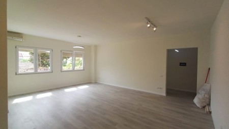 Apartament 2+1 - Shitje Rruga Dritan Hoxha