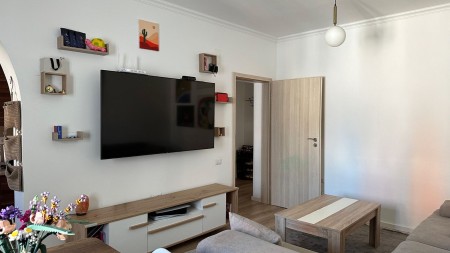 Apartament 1+1 - Shitje Rruga Nikolla Lena