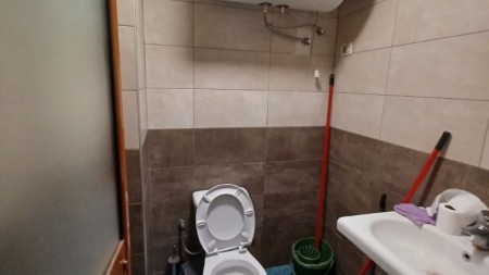 Njesi Biznesi - Qira Rruga Margarita Tutulani