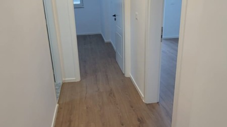 Apartament 1+1 - Shitje Rruga Eshref Frasheri