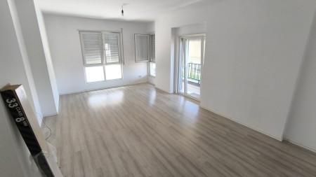 Apartment 2+1 - For sale Rruga 5 Maji