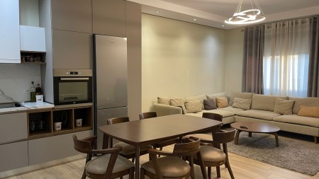 Apartment 2+1 - For Rent Rruga Muhamet Deliu