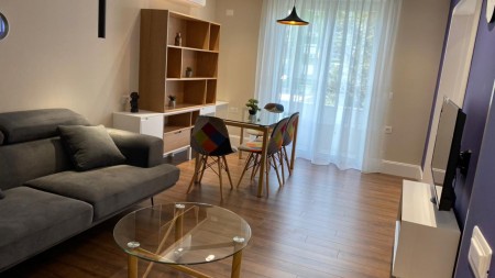 Apartament 1+1 - Qira Rruga Nikolla Tupe