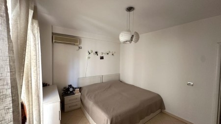 Apartment 2+1 - For Rent Rruga Xhanfize Keko