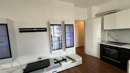 Apartment 1+1 - For Rent Rruga e Dibrës