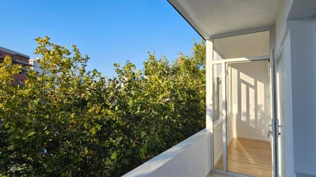 Apartament 1+1 - Shitje Kavaja Street