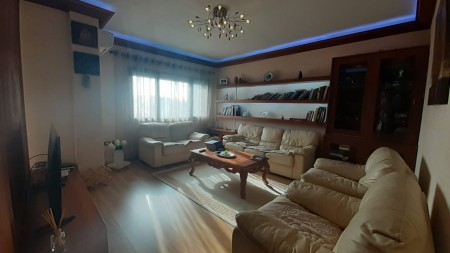Apartament 2+1 - Qira Sheshi Karl Topia (Rilindja)