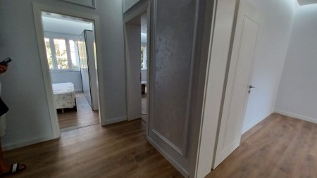 Apartament 3+1 - Shitje Rruga Myslym Shyri