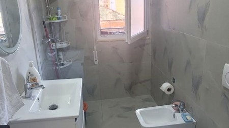 Apartament 2+1 - Qira Rruga Dervish Hekali
