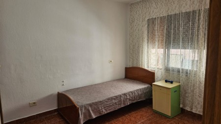 Apartament 2+1 - Qira Rruga Zef Jubani