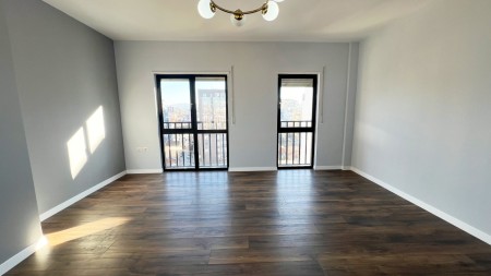 Apartment 3+1 - For Rent Rruga e Dibrës