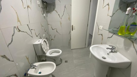 Apartament 2+1 - Qira Rruga Aleksander Konda