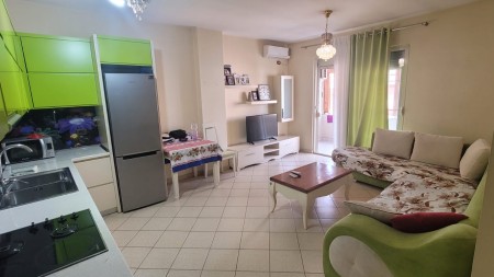 Apartament 2+1 - Shitje Rruga Aleksandri i Madh