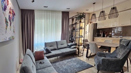 Apartament 2+1 - Shitje Rruga Hamdi Sina
