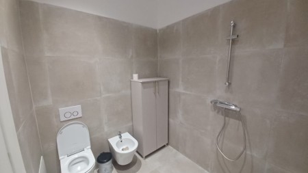 Apartment 2+1 - For Rent Rruga Eduard Mano