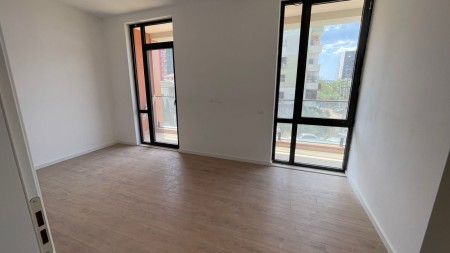 Apartament 2+1 - Shitje Rruga Sejdini