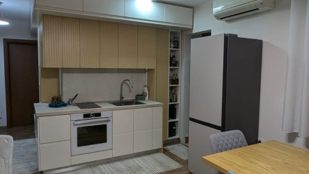 Apartament 1+1 - Shitje Rruga Fortuzi