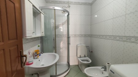 Apartament 1+1 - Qira Rruga Luigj Gurakuqi