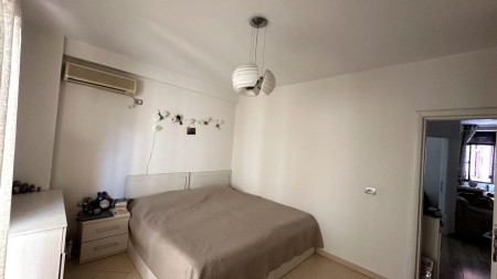 Apartment 2+1 - For Rent Rruga Xhanfize Keko